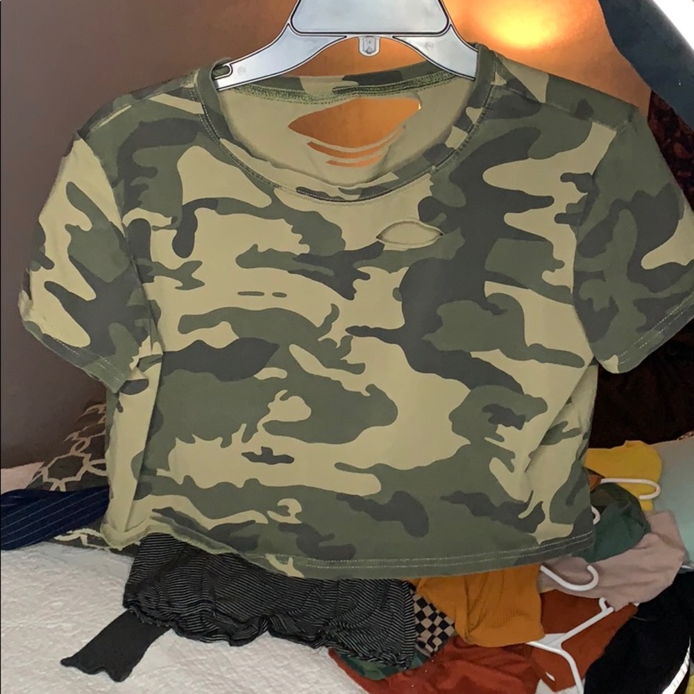 Camo t-shirt